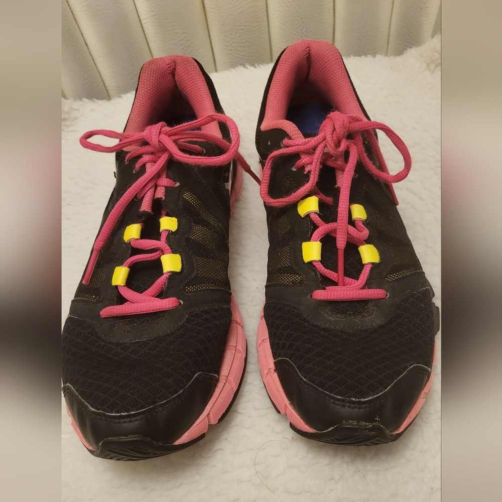 Asics  gel-craze women's Running Shoes Size 8 1/2.